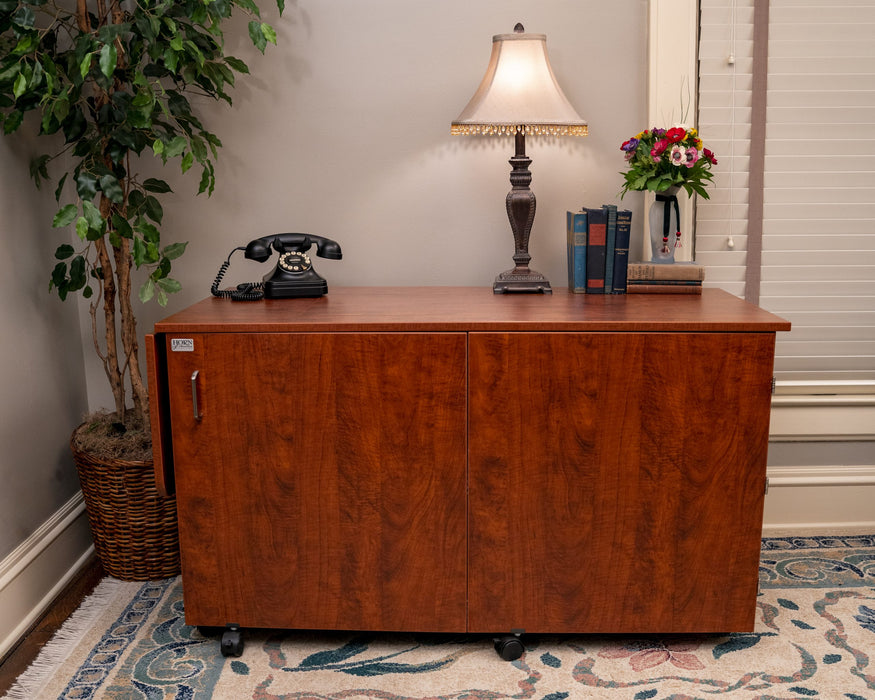 Horn Model 9050 Sewing Cabinet